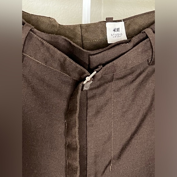 H&M Studio Collection - Picture 2 of 4